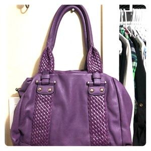 Jessica Simpson purse